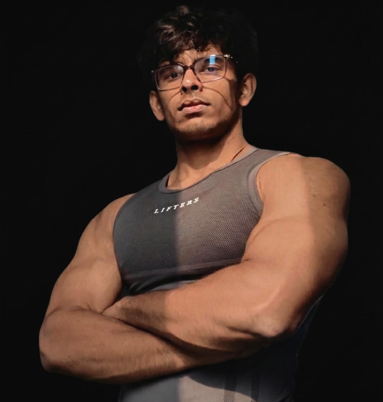Pratyush - Pratyush Liftz Pratyush - online fitness coach for busy working professionals